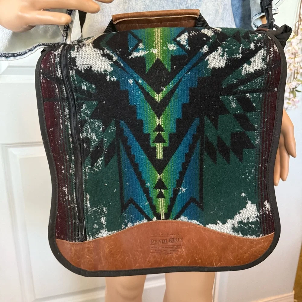Pendleton green wool leather crossbody laptop shoulder bag